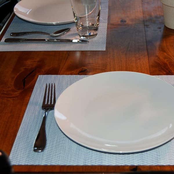 Kraftware EveryTable 18 in. x 12 in. Blue Waves PVC Placemat (Set