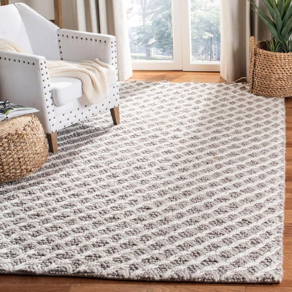 Natura Ivory/Beige 5 ft. x 8 ft. Distressed Multi-Diamonds Area Rug
