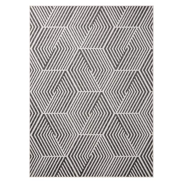 Patio Country Black 8 ft. x 10 ft. Ombre Geo Polypropylene Indoor/Outdoor Area Rug