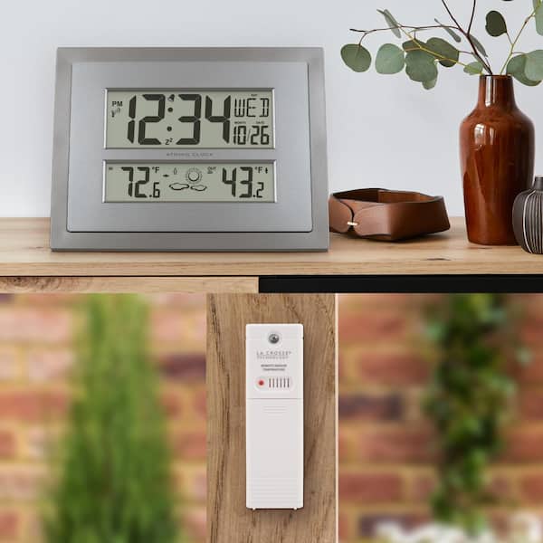 La Crosse Technology Atomic Digital Clock with Temperature and