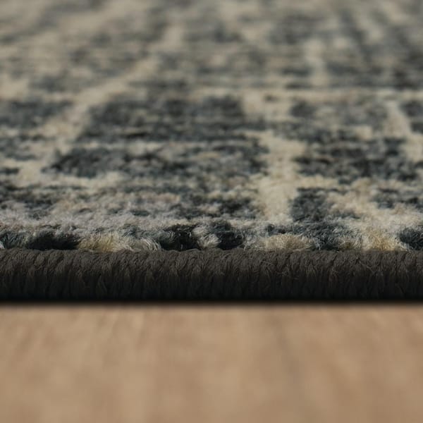 https://images.thdstatic.com/productImages/9f34e983-477a-4e8f-8f9f-f561696d8c00/svn/neutral-mohawk-home-area-rugs-820114-40_600.jpg