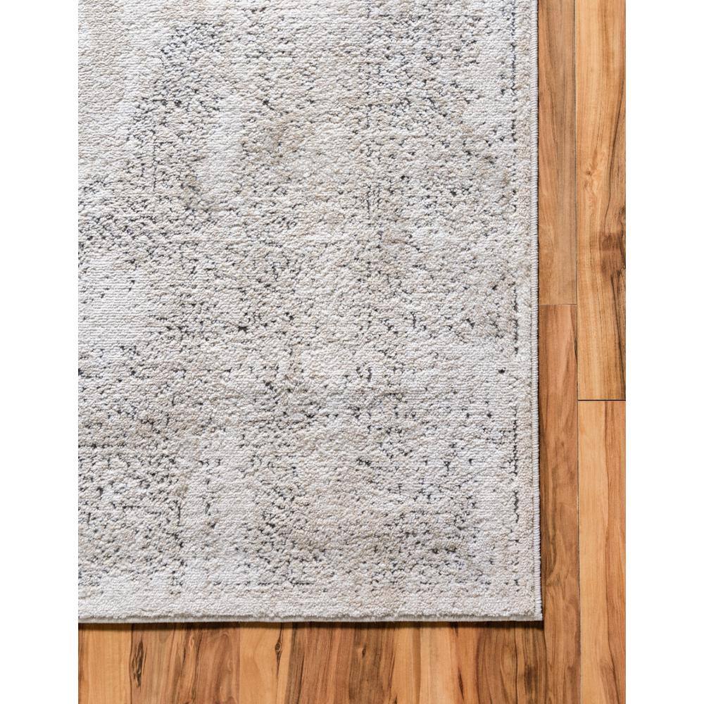Ivory Medallion Easy-Care 9'x12' Rectangular Synthetic Rug
