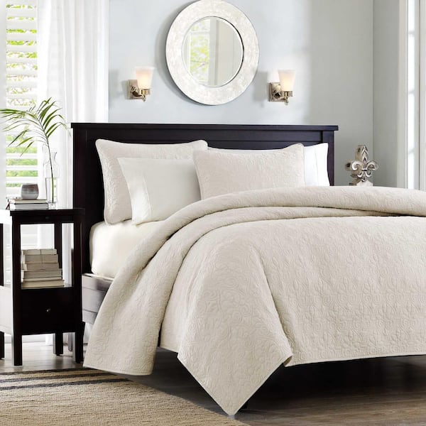 Madison Park Mansfield 3-Piece Cream King/Cal King Coverlet Set