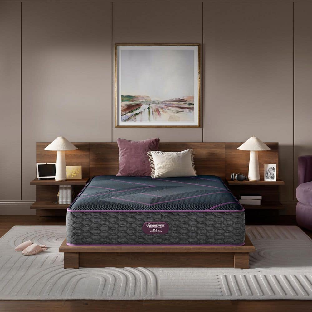 World Class Level 3-Hybrid Queen Plush 13 in. Low Profile Mattress Set