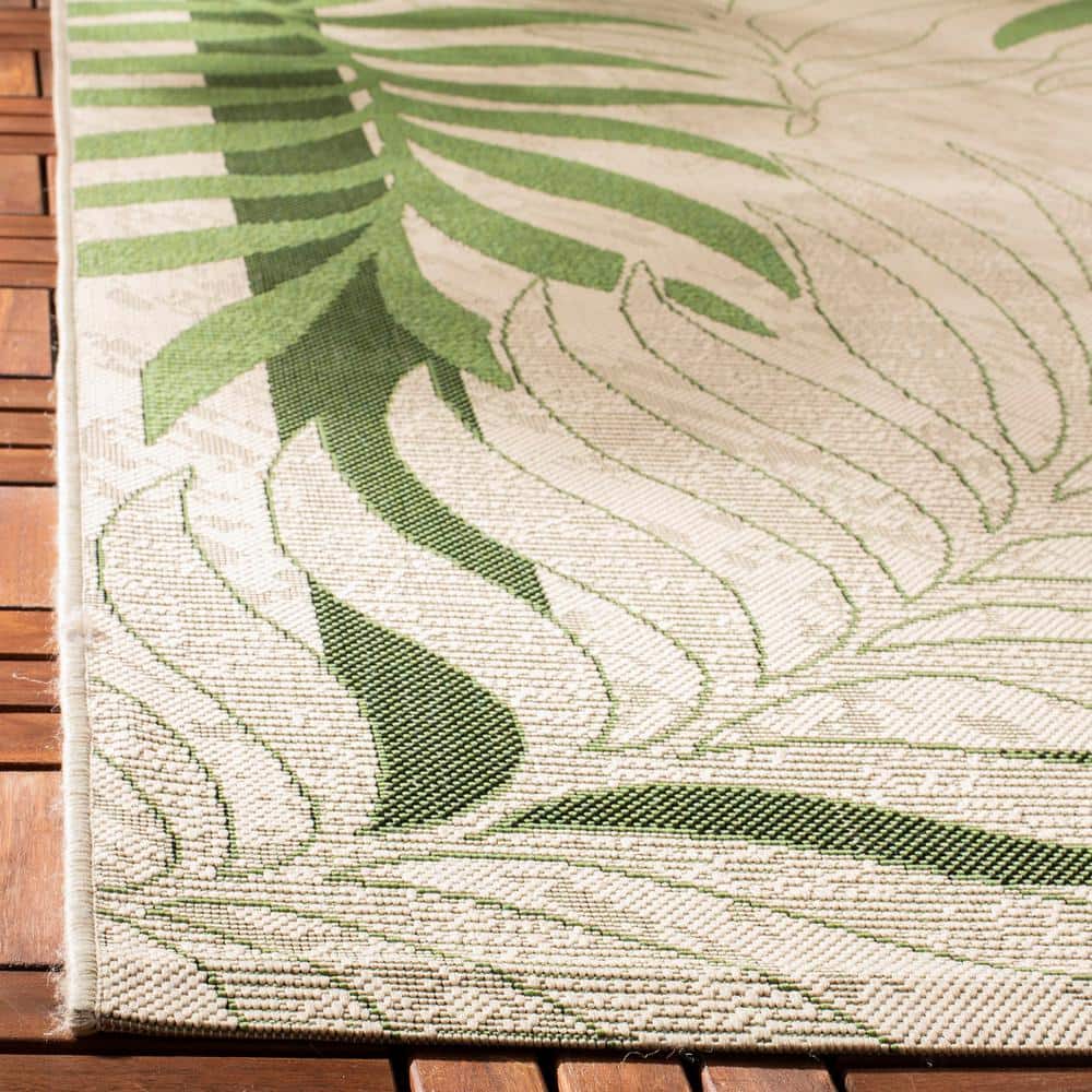 Cream and Green Botanical Indoor/Outdoor Synthetic Area Rug
