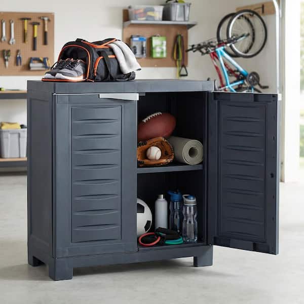 Bath Storage Cabinet キャビネット アメリカ　家具　雑貨 Sunnydaze Heavy-Duty Plastic Storage 23.25 in. W x 25.5 in. H x