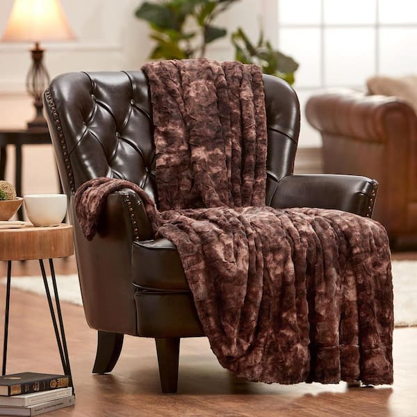 CHANASYA Wolf Chocolate Faux Fur Double Sided Oversized Throw Blanket, 60 x 80 in.