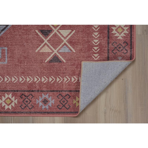 Park Aubrey Red and Cream 5 ft. x 7 ft. Traditional Woven Distressed Polyester Rectangle Indoor Area Rug