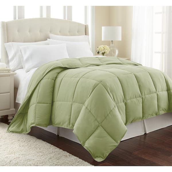 Southshore Fine Linens Vilano Down Alternative Green Solid King/California King Microfiber Comforter