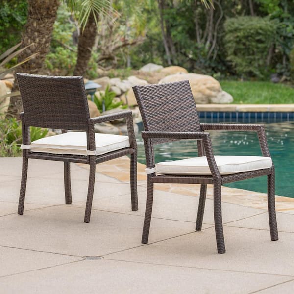 Unbranded Brown Wicker Outdoor Dining Chair with Beige Cushions (2-Pack)