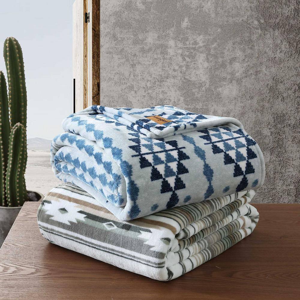 Full Blue and White Reversible Fleece Blanket