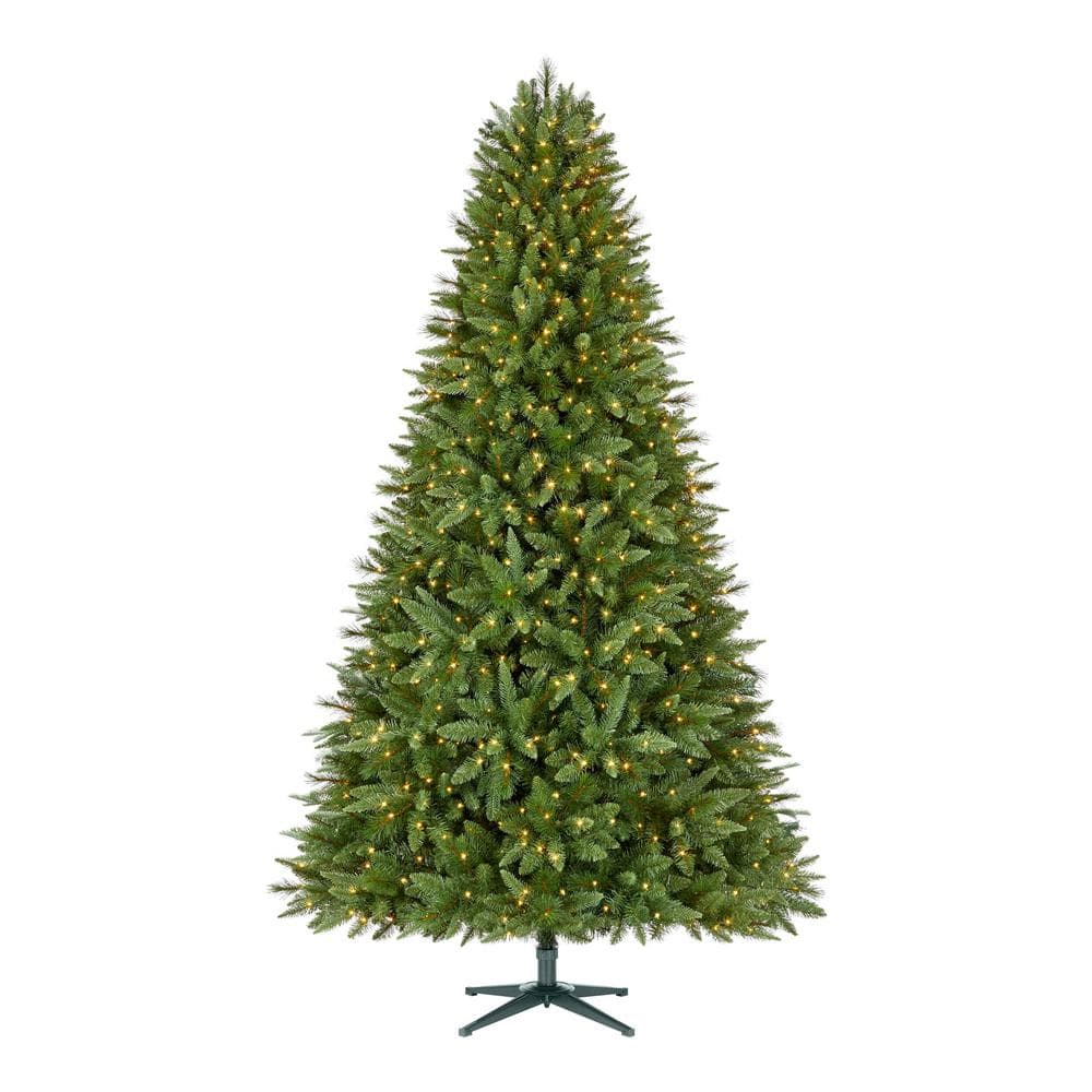 Home Accents Holiday 7.5 ft. Camden Spruce Pre-Lit LED Artificial Tree