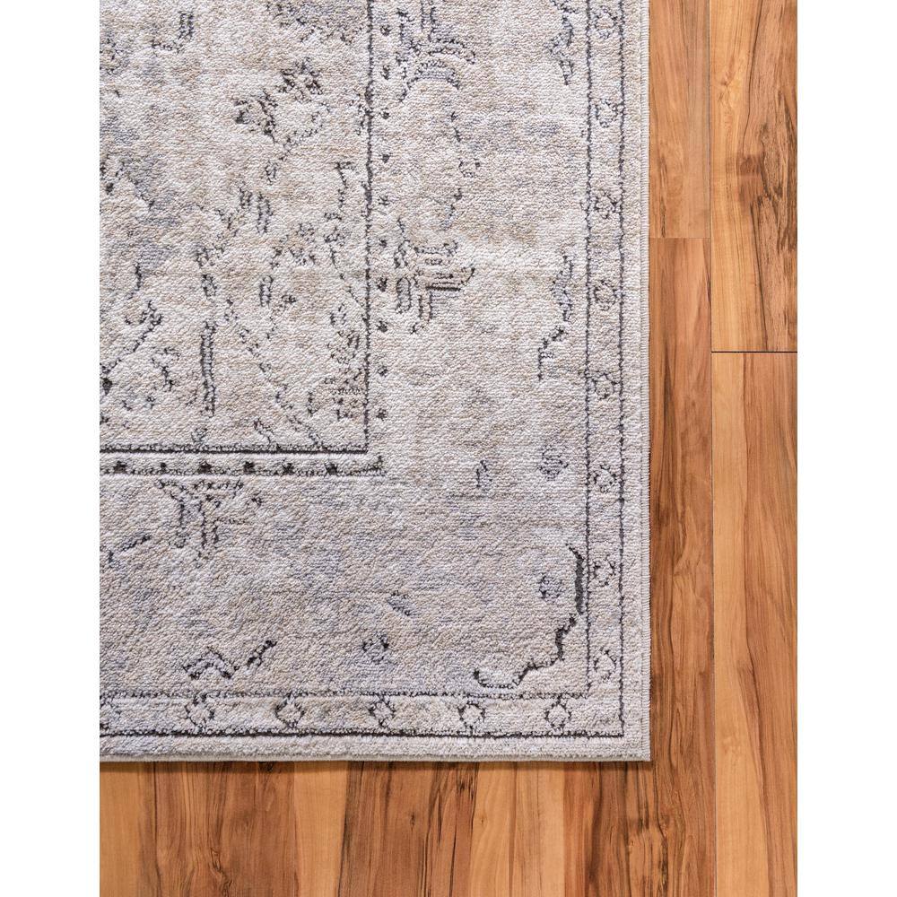 Ivory and Gray Geometric Low-Pile Indoor Area Rug