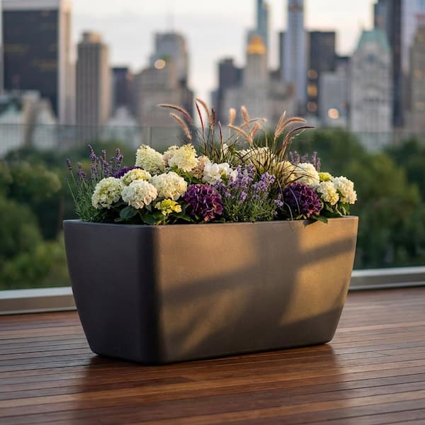 Algreen Manhattan 40 in. x 20 in. x 18 in. Brownstone Plastic