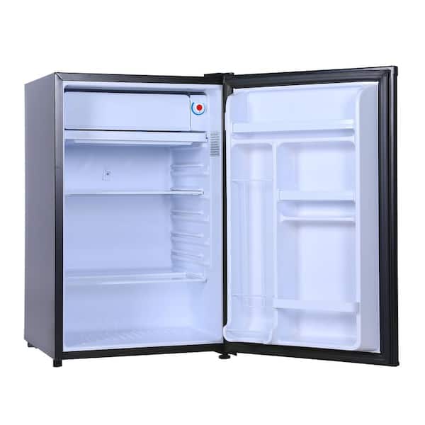 RCA 5.5-cu ft Counter-depth Mini Fridge Freezer Compartment (Black Cabinet  with Silver Doors) in the Mini Fridges department at