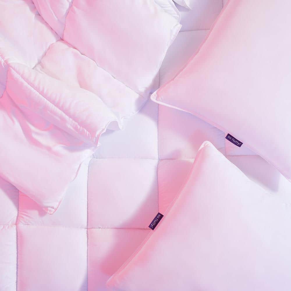 Jumbo White Hypoallergenic Polyester Throw Pillow Set