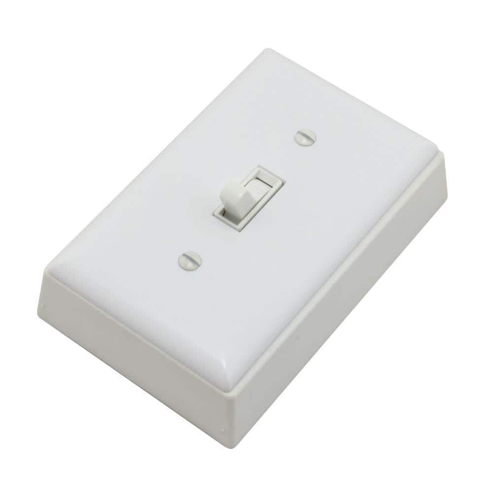 https://images.thdstatic.com/productImages/9f8f2543-ef8a-4507-82a5-f72bf69f5c69/svn/white-legrand-cord-covers-nmw2-s-64_1000.jpg