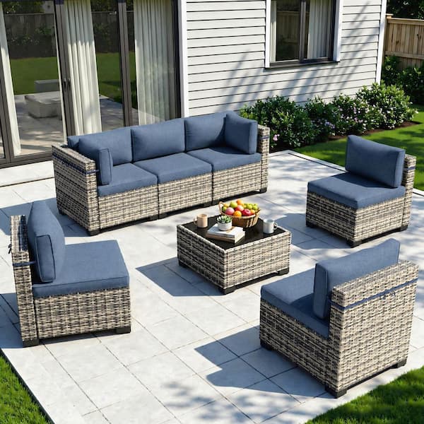 7-Piece Wicker Outdoor Sectional Set Sofa Couch with Navy Blue Cushions