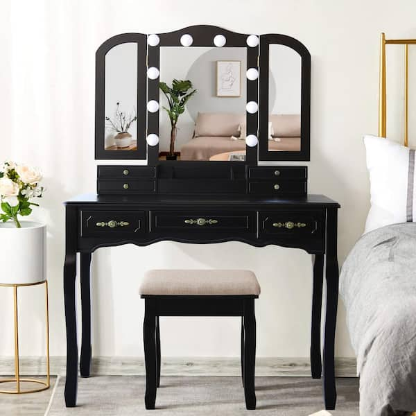 Black on sale bedroom vanity