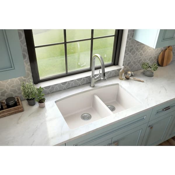 https://images.thdstatic.com/productImages/9fabbf80-eb06-4786-9fae-984cd6828a95/svn/white-karran-undermount-kitchen-sinks-qu-711-wh-pk1-e1_600.jpg