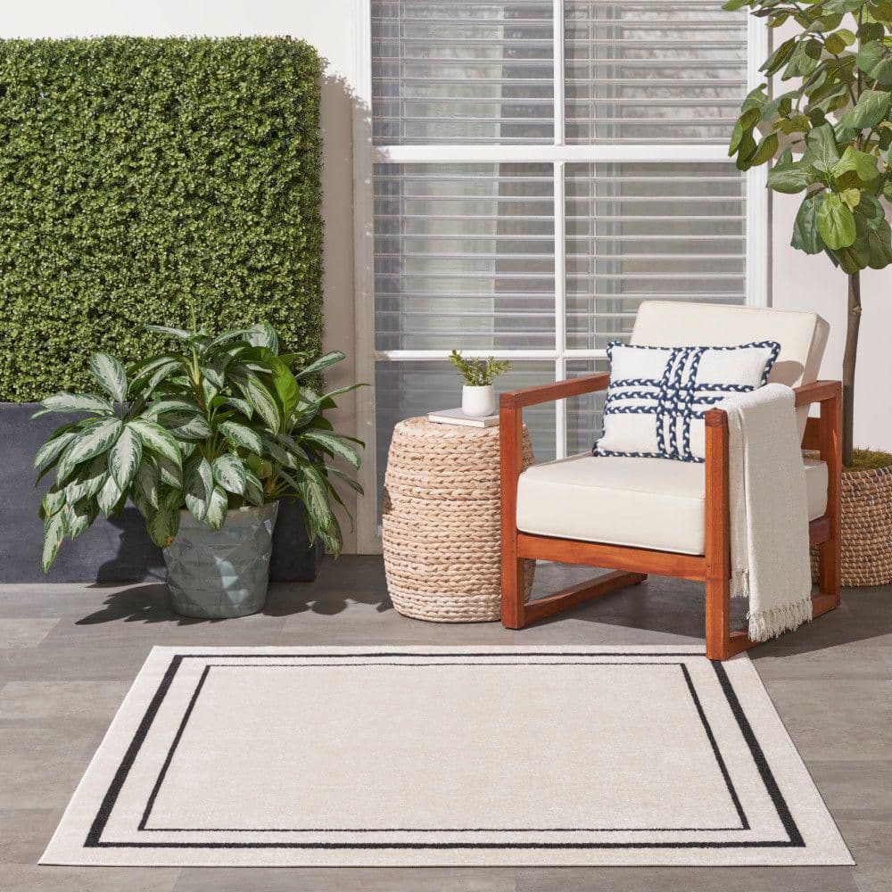 Contemporary Ivory/Black Square Outdoor Rug, Easy-Care Synthetic