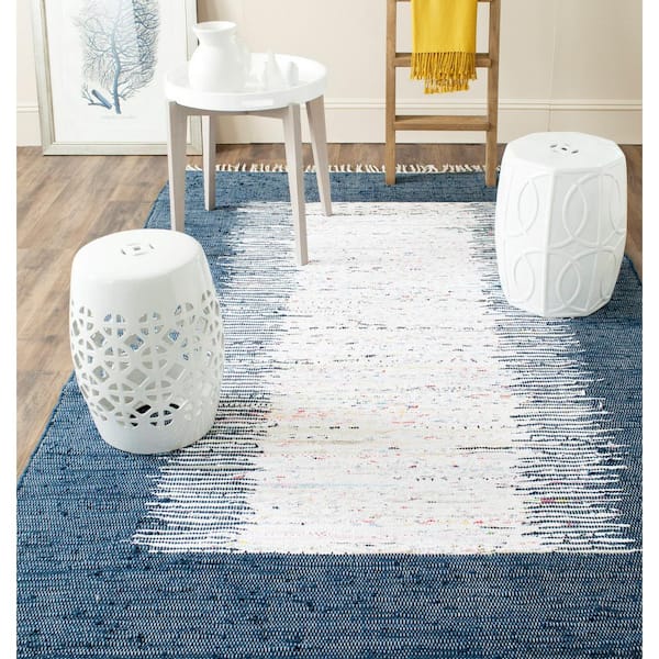 Montauk Ivory/Navy 9 ft. x 12 ft. Border Area Rug