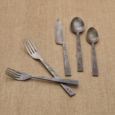 Skandia Tidal Frosted 5-Piece 18/0 Stainless Steel Flatware Set