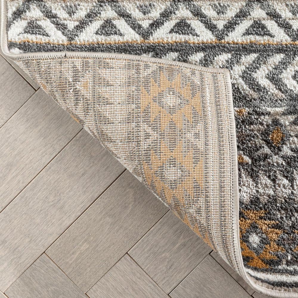 Verity Soft Gray Geometric Synthetic Area Rug, 3'11" x 5'3"