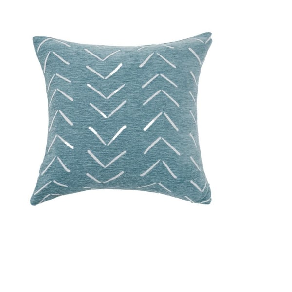 FRESHMINT Synovve Woven Artesian 18 in. x 18 in. Pillow