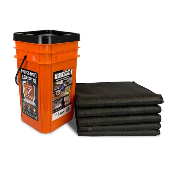 Quick Dam Grab and Go Flood Protection Kit - 5 Jumbo Flood Bags w/Bucket