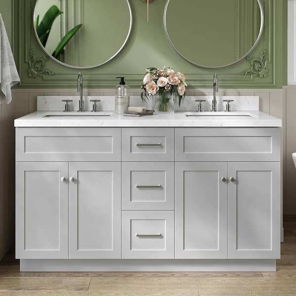 ARIEL Hamlet 60.25 in. W x 22 in. D x 36 in. H Double Sink Freestanding Bath Vanity in Grey with Carrara White Quartz Top