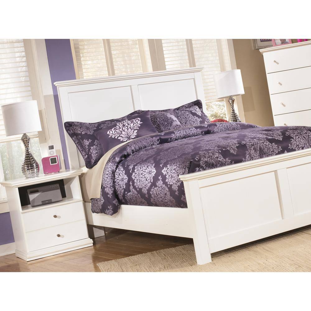 White Solid Wood Nightstand with Open Cubby and Drawer