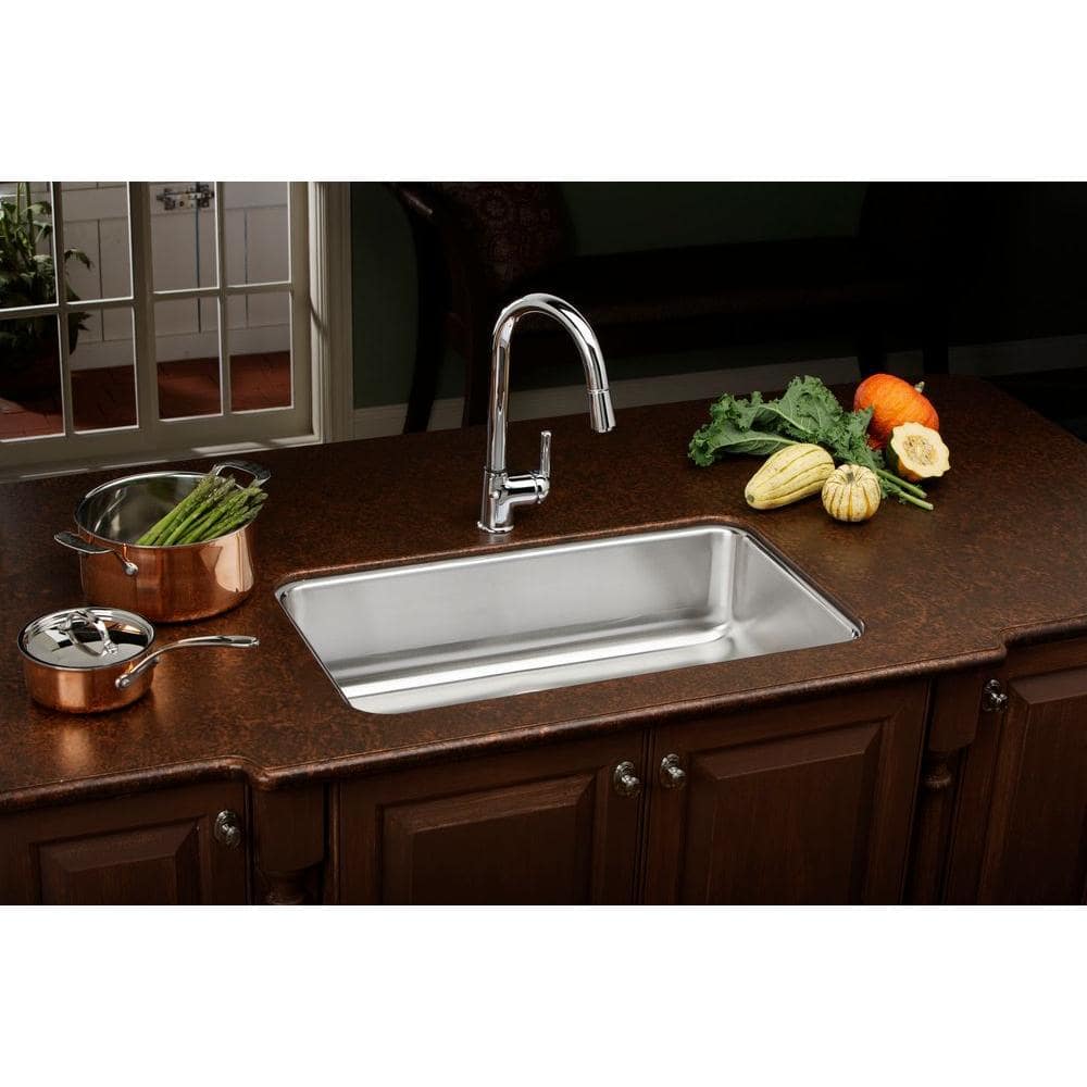 Lustertone 30.5" Stainless Steel Single Bowl Undermount Sink
