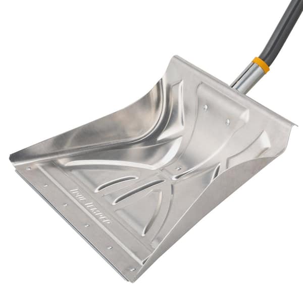 20 Ergonomic Plastic & Aluminum Poly Combo Blade Snow Shovel 