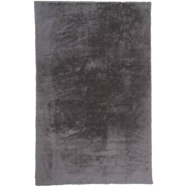 HomeRoots Gray Solid Color 4 ft. x 6 ft. Area Rug