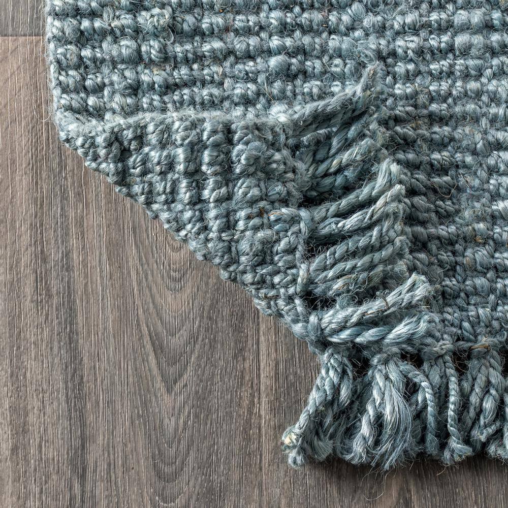 Handwoven Light Blue/Gray Chunky Jute Rug with Fringe - 5x8 Feet