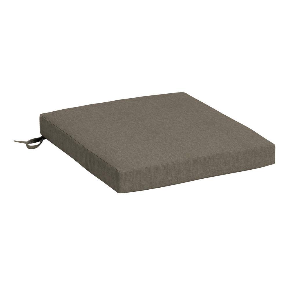 Brown Polyester Outdoor Seat Cushion with Ties, 17 x 17