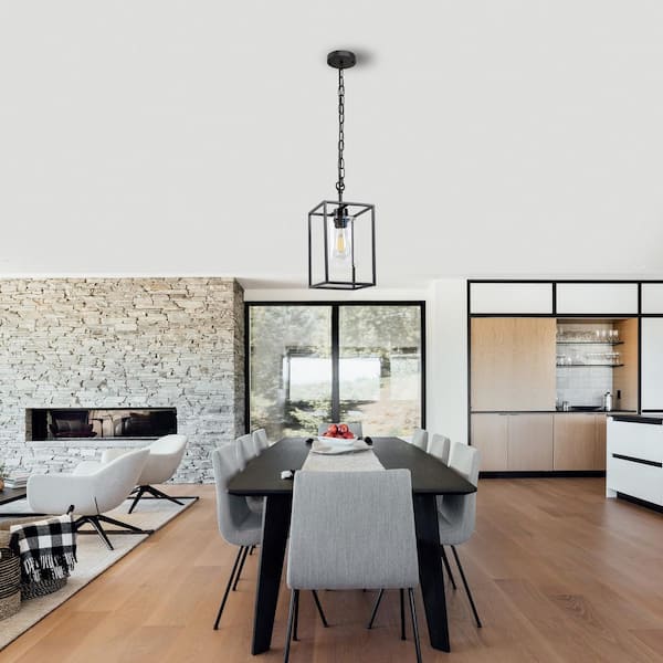 1-Light Black Modern Kitchen Island Pendant with Chain Hanging Light Fixture for Dining Room with Clear Glass Shade