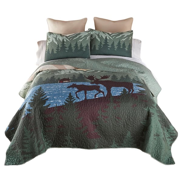 DONNA SHARP Moose Retreat UCC 3-Piece Blue and Brown Queen Polyester Quilt Set