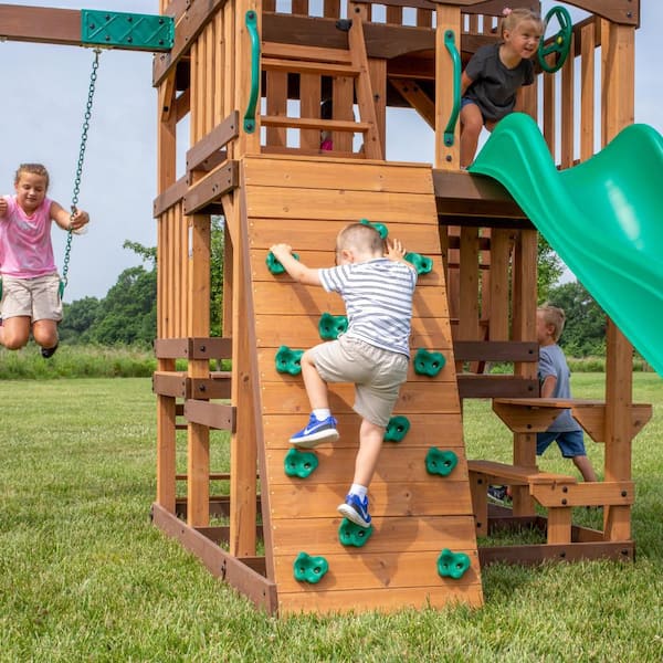 Backyard Discovery Highlander Outdoor Kid's Playground Set PlaySet
