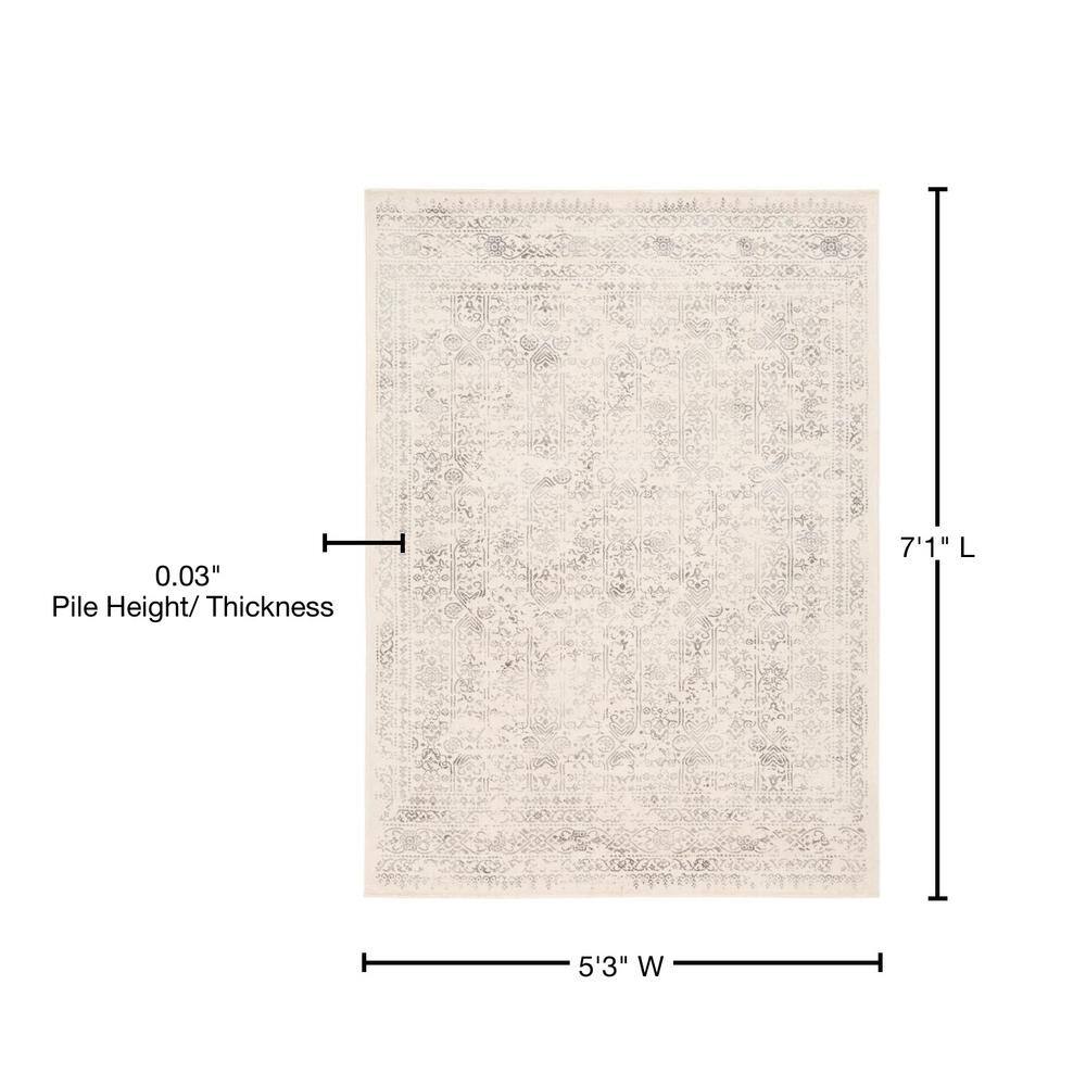 Eleganza Light Grey Trellis 5'3" x 7'1" Synthetic Area Rug