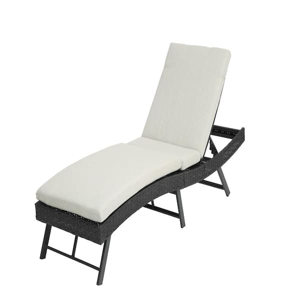 ITOPFOX Patio Folding Rattan Outdoor Lounge Chair Adjustable Backrest with Beige Cushion