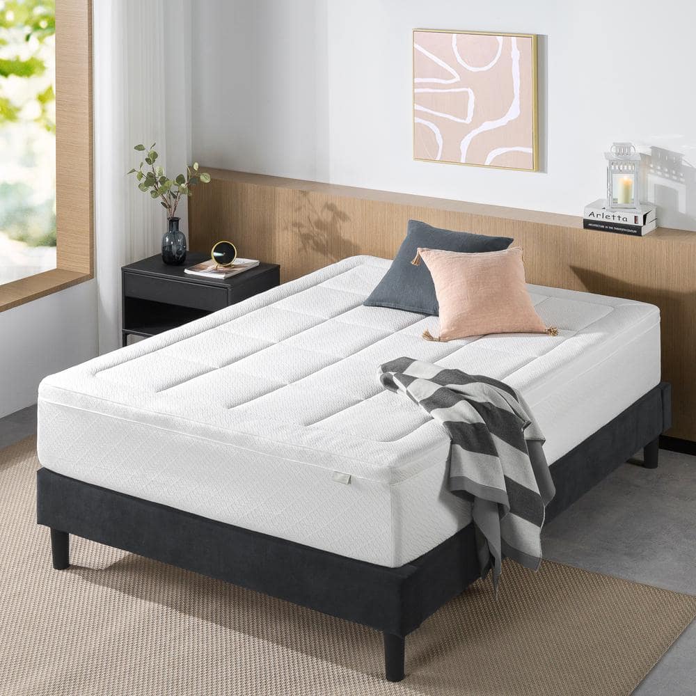 UPC 841550308914 product image for Zinus Cloud 2 in. Queen Memory Foam Mattress Topper, White | upcitemdb.com