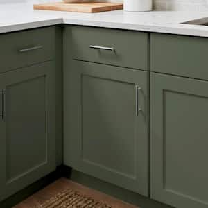 Avondale 15 in. W x 24 in. D x 34.5 in. H Ready to Assemble Plywood Shaker Base Kitchen Cabinet in Fern Green