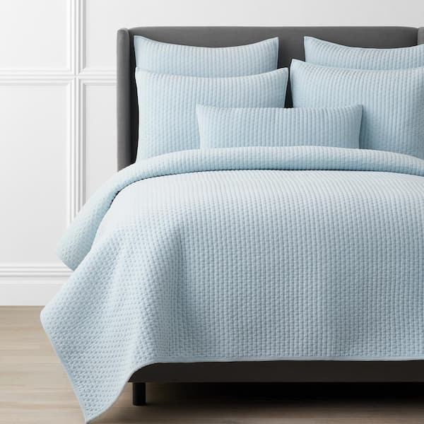 The Company Store Legends Luxury Paloma Sky Blue Queen Cotton Quilt