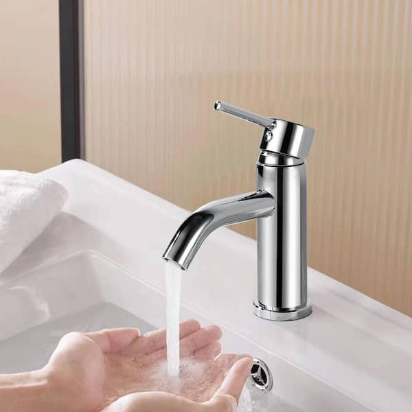 Modern Luxurious Single Handle Single Hole Bathroom Sink Faucet Bathroom Faucet with Handle in Chrome