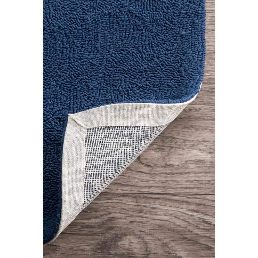 Navy Starfish Hand Hooked Synthetic 2x4 Indoor/Outdoor Rug