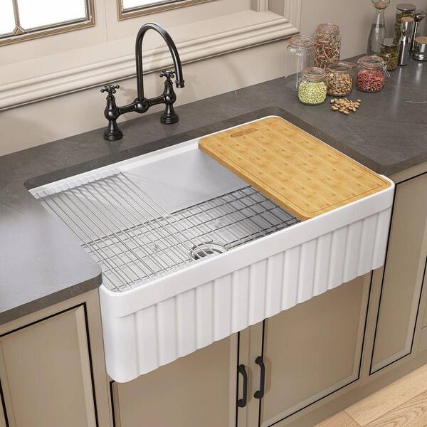 NTQ 33 in. Farmhouse Sinks for Kitchens Single Bowl Fireclay Sink