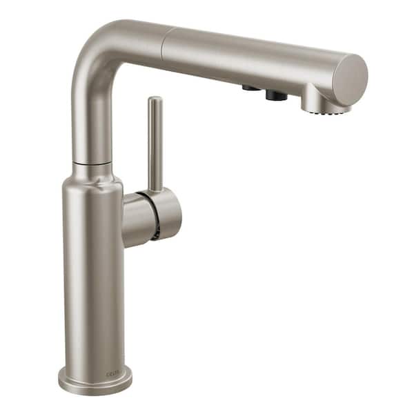 Delta Daneri Single Handle Pull Out Sprayer Kitchen Faucet Deckplate Included in Stainless