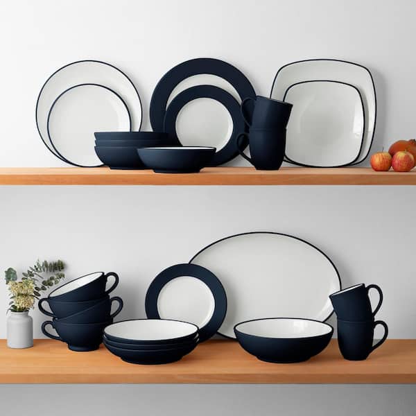 Colorwave Navy 9.5 in., 64 fl. oz. (Blue) Stoneware Round Vegetable Bowl